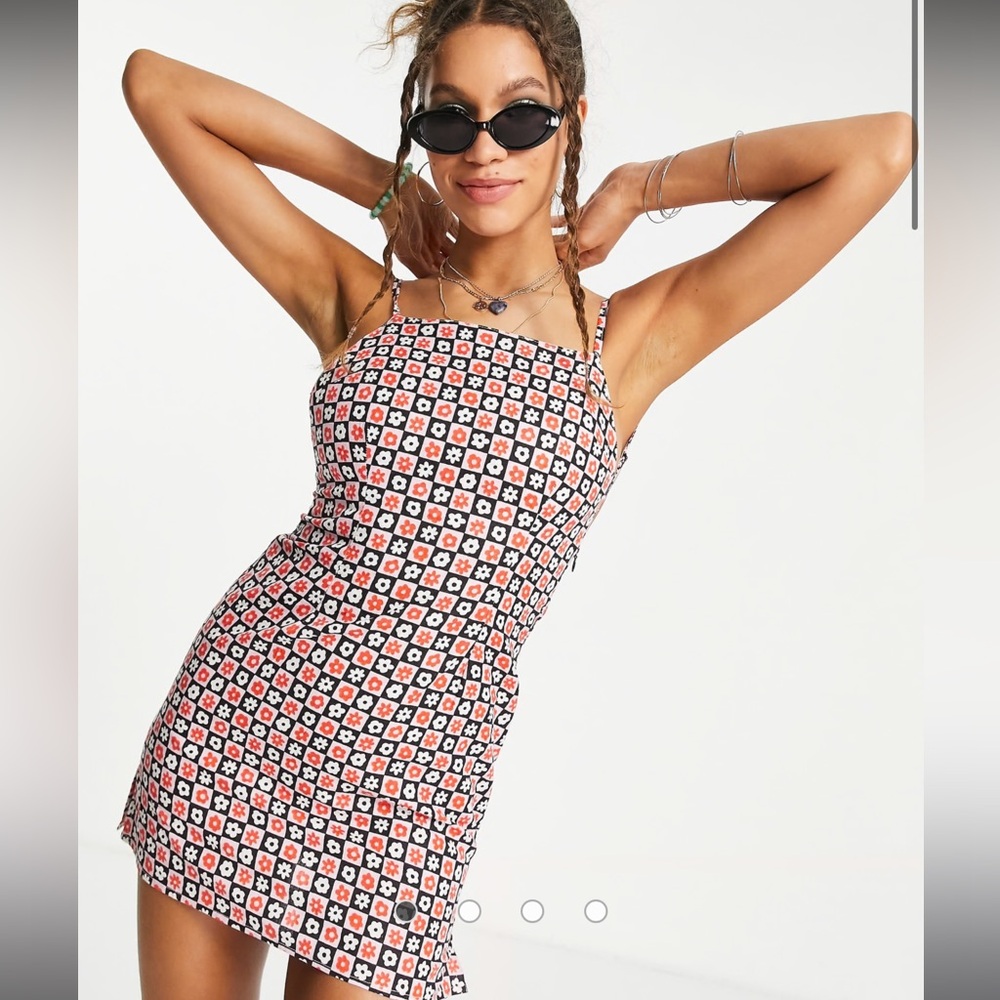 ASOS DESIGN linen square neck mini sundress in checkerboard floral (UK 12/US 8)